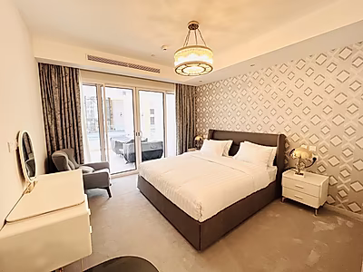 Elegant 1-Bedroom Apartment | Steps from Place Vendôme Mall