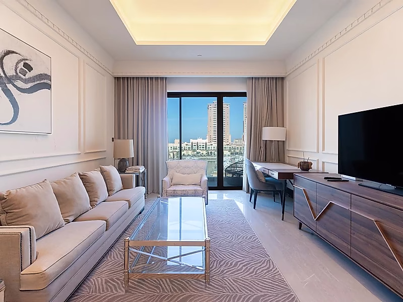 PRIME LOCATION | 2 BEDS + MAID IN LUXURY RESIDENCE - Photo 4