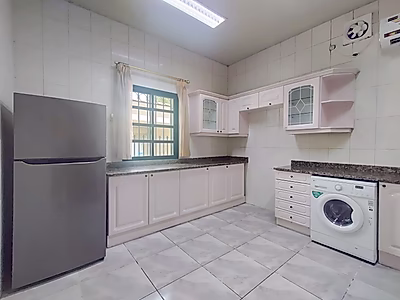 فيلا مستقلة أنيقة بمساحة 3 غرف نوم وحديقة خاصة