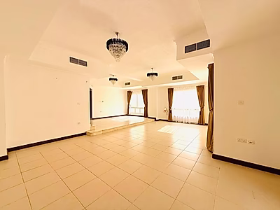 Bright Nice layout 4Br plus maid villa / Al waab