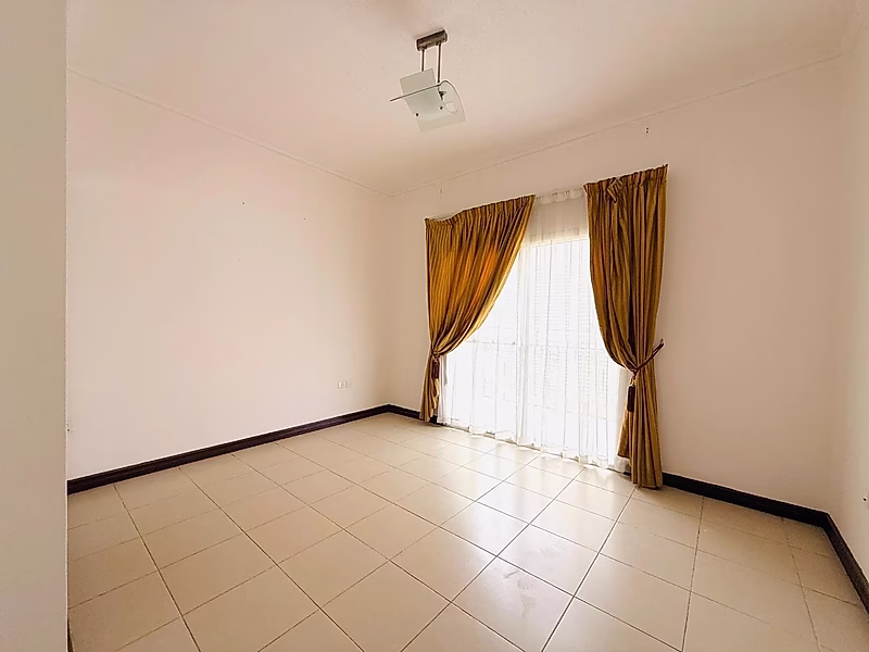 SPACIOUS BRIGHT 4-BR + MAID VILLA | AL WAAB - Photo 8