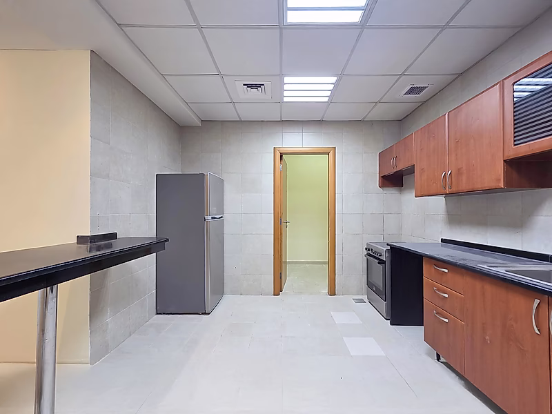 STUNNING 2BR + MAID | HIGH FLOOR APARTMENT | ZIGZAG TOWER - Photo 9
