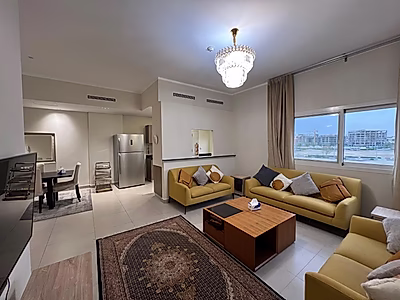 شقة واسعة 3 غرف + غرفة خادمة في فوكس هيلز | شامل الفواتير