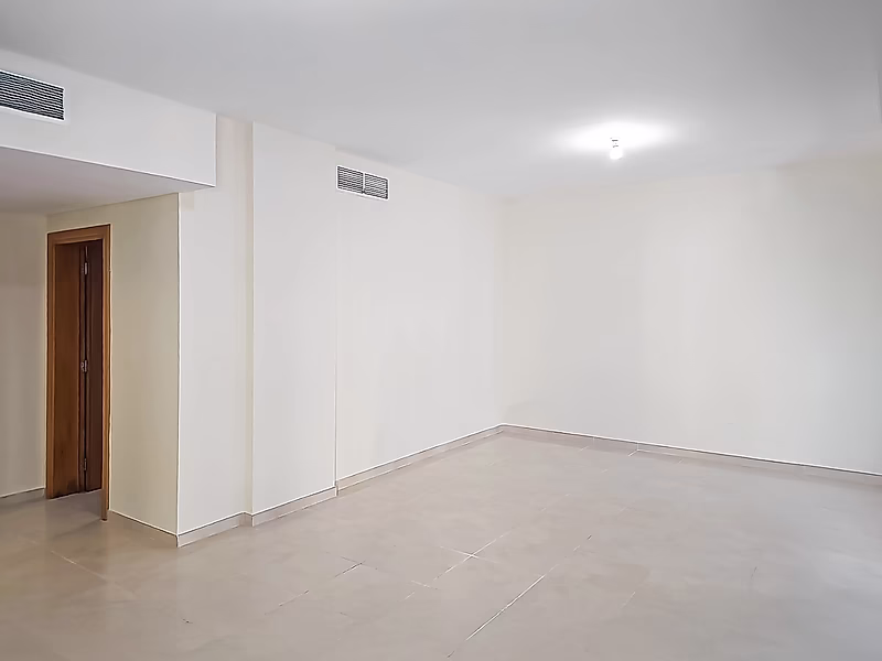 Chic 2BR Apartment | Exquisite Finishes - Photo 5