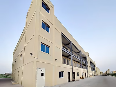 سكن عمال للإيجار مع تكييف | شامل الماء والكهرباء