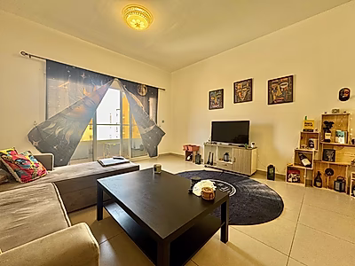 شقة مريحة بغرفة نوم واحدة | مفروشة | شاملة الفواتير | فوكس هيلز | شرفة