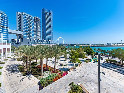 تاون هاوس فاخر | مسبح خاص | إطلالة بحرية | واجهة سيف البحرية