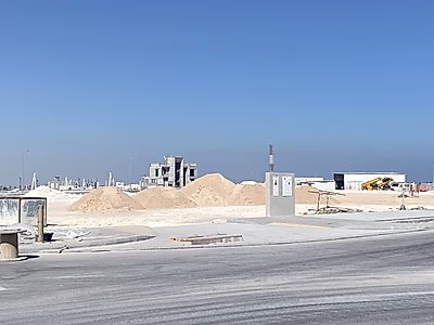 قطعة أرض زاوية مساحتها 762 متر مربع للبيع في شمال جزيرة قطيفان