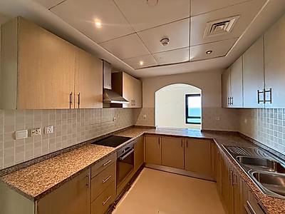 Luxury High-Floor 2BR | Full Sea View | Spacious 175 SQM | Porto Arabia