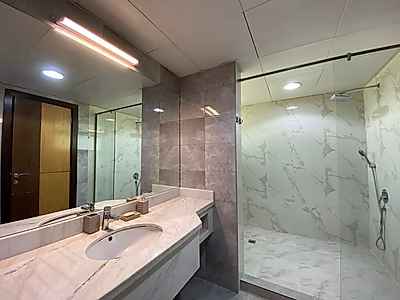 Exquisite 1BR Apartment with Modern Elegance