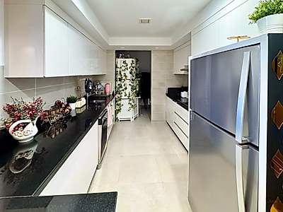 شقة بغرفة نوم واحدة تم تجديدها بالكامل في بيرل | شاملة ضريبة القيمة المضافة!