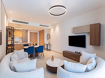 شقة بغرفتي نوم أو أكثر | جاهزة للسكن | خطة سداد ممتدة حتى عام 2031 | موقع عائلي مميز