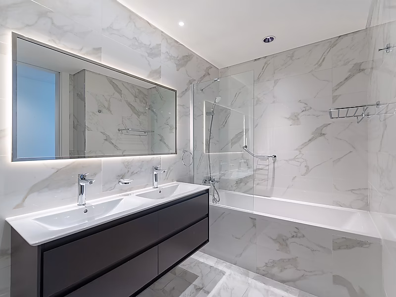CONTEMPORARY 3-BEDROOM RESIDENCE | 10% DOWN PAYMENT | MOVE-IN READY - Photo 12