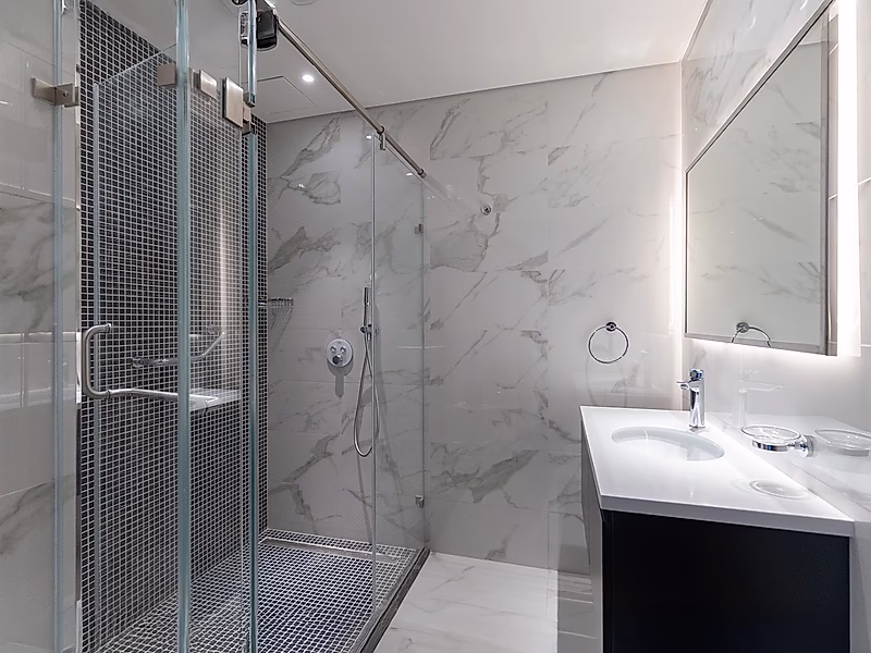CONTEMPORARY 3-BEDROOM RESIDENCE | 10% DOWN PAYMENT | MOVE-IN READY - Photo 13
