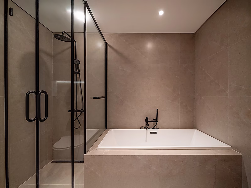 PREMIUM DEAL! 2 BEDROOM SEA VIEW WITH PAYMENT PLAN | WATERFRONT - Photo 22