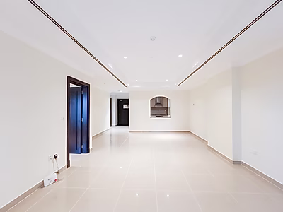 SPACIOUS 1BR SEMI FURNISHED IN THE PEARL | PORTO ARABIA