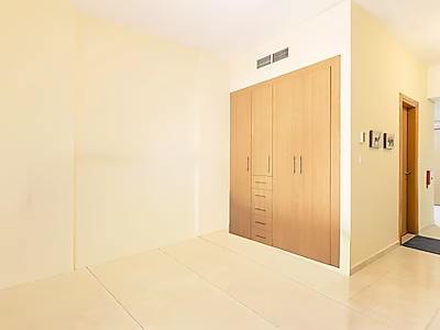 شقة أنيقة للإيجار في فوكس هيلز