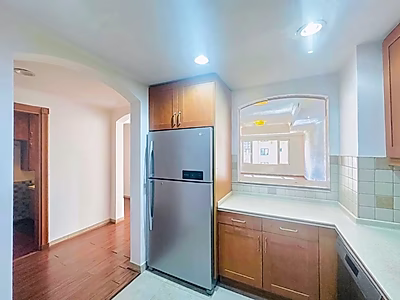 Inc bills! Huge balcony | Spacious 2br SF Apart