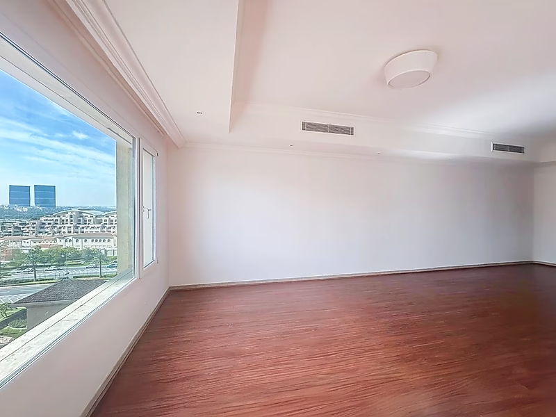 BILLS INCLUDED! SPACIOUS 2-BR | THE PEARL - Photo 10