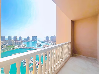 Full Marina view! Renovated 2br SF Apartment