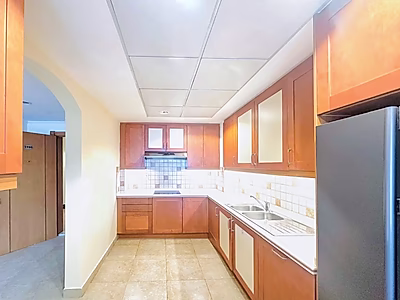 Full Marina view! Renovated 2br SF Apartment