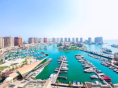 Full Marina view! Renovated 2br SF Apartment