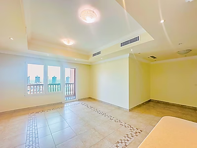 Full Marina view! Renovated 2br SF Apartment