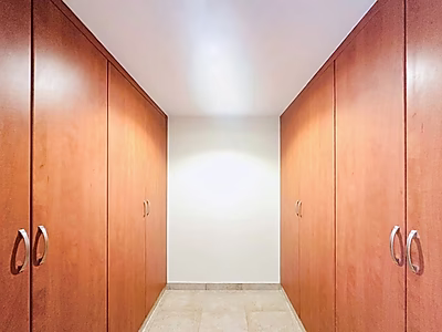 Full Marina view! Renovated 2br SF Apartment