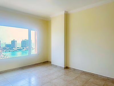 Full Marina view! Renovated 2br SF Apartment