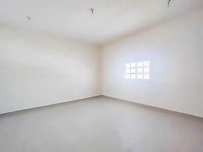 فيلا فاخرة مكونة من 6 غرف نوم | حياة الرفاهية في انتظارك