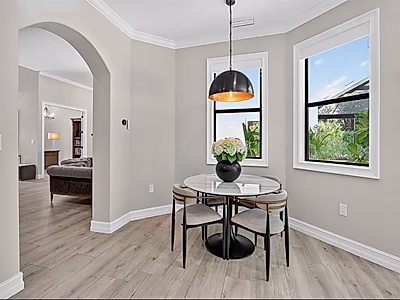 عقار فاخر في نابولي، فلوريدا | منتجع صحي خاص وتصميمات داخلية أنيقة