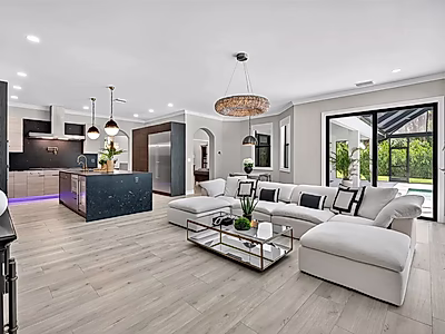 عقار فاخر في نابولي، فلوريدا | منتجع صحي خاص وتصميمات داخلية أنيقة