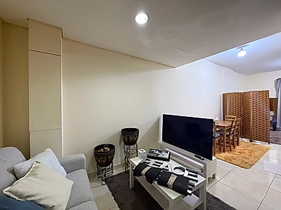 استوديو رائع في فوكس هيلز – لوسيل