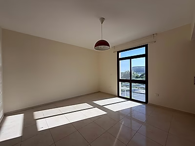 شقة مذهلة من غرفتي نوم | لوسيل | فوكس هيلز