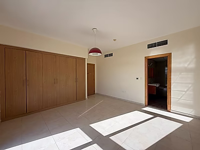 شقة مذهلة من غرفتي نوم | لوسيل | فوكس هيلز