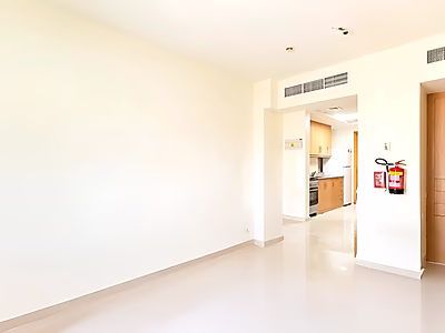 RENTED STUDIO WITH TITLE DEED | PRIME VALUE IN FOX HILLS