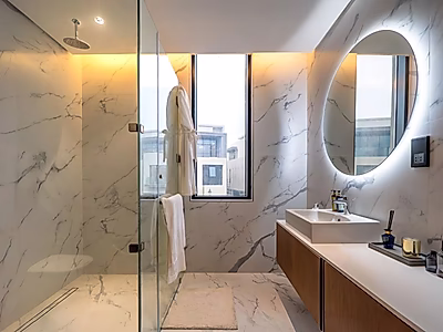 فيلا فاخرة 6 غرف نوم مع مسبح خاص | The Pearl