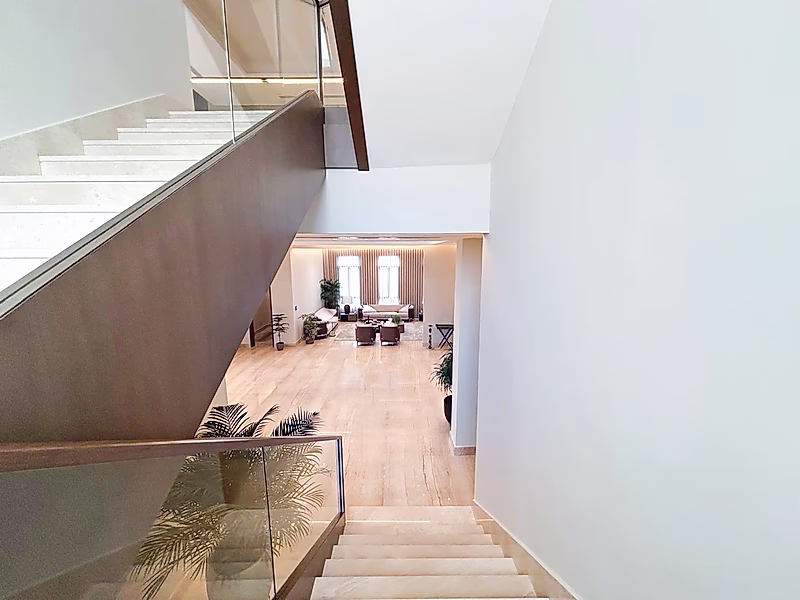 فيلا فاخرة حصرية في إجارا بتشطيبات فاخرة وتصميم أنيق - Photo 9