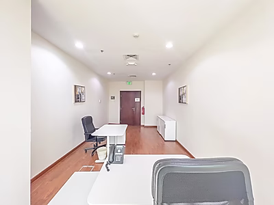 Prime 26 SQM Office on West Bay