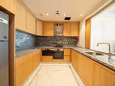 Newly built upscale residence in The Pearl