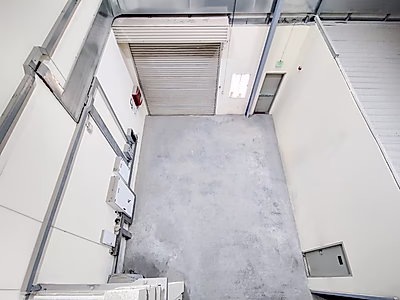 مخزن تبريد جديد بالكامل || مجهز بالكامل || موقع مميز