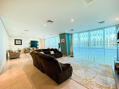 شقة مذهلة بثلاث غرف نوم بأناقة عصرية