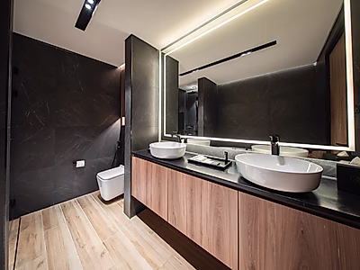 عرض قوي! | شقة فندقية مخدومة شاملة كل شي | قيمة مميزة للإيجار طويل المدى