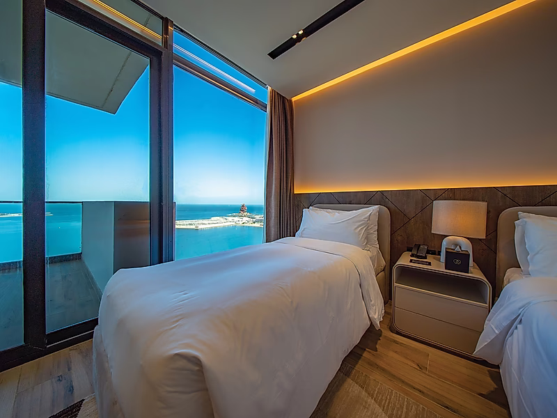 Hot Deal! All-Inclusive Serviced Apartment | Long-Term Value - Photo 14