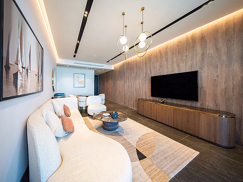Hot Deal! All-Inclusive Serviced Apartment | Long-Term Value - Photo 21