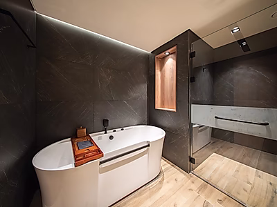 لفترة محدودة! | سكن فاخر بخدمات فندقية | عقد طويل الأمد