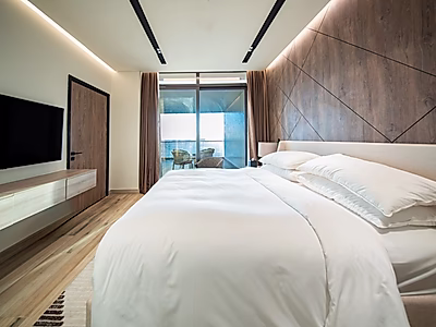 لفترة محدودة! | سكن فاخر بخدمات فندقية | عقد طويل الأمد