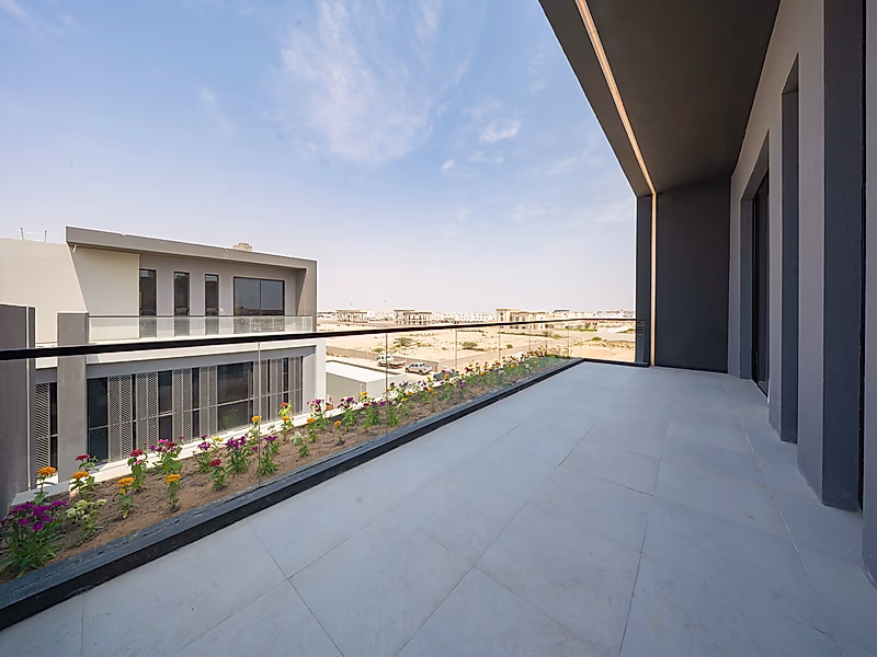 Experience Ultimate Luxury Living in Al Kheesa – Fully Furnished Villa - Photo 17