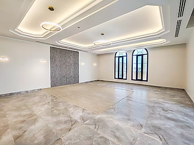 فيلا فاخرة تتكون من 7 غرف نوم وأكثر