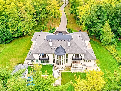 PRESTIGIOUS MANSION l 7+ BEDROOM!